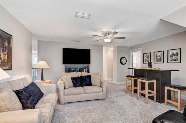 347 Beulah Rose Dr, Murfreesboro, TN 37128