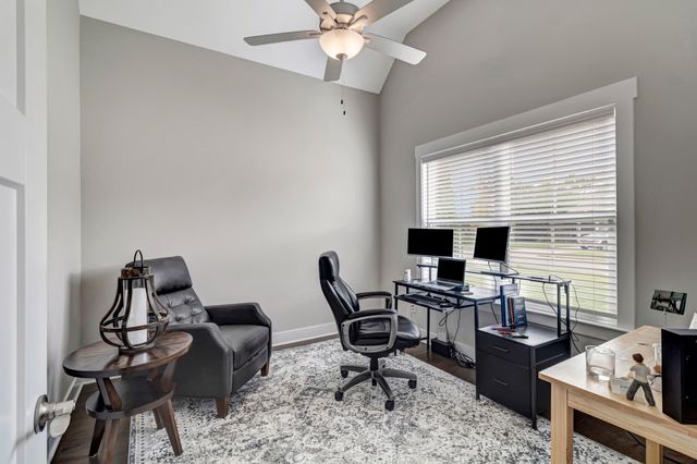 347 Beulah Rose Dr, Murfreesboro, TN 37128