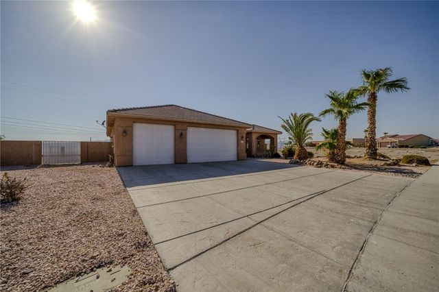 1009 Heritage Drive, Bullhead City, AZ 86429