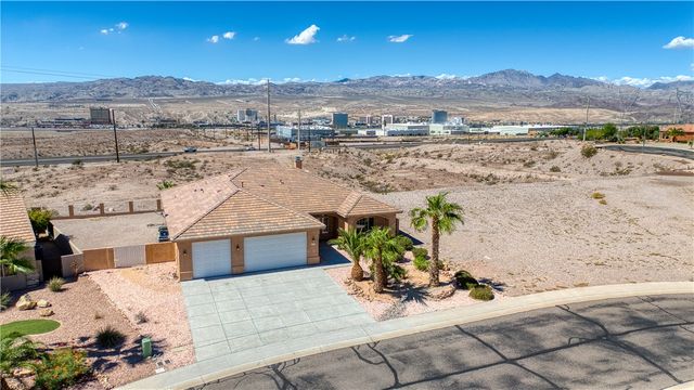 1009 Heritage Drive, Bullhead City, AZ 86429