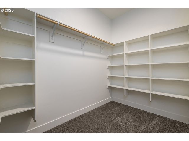 15229 Se TOWERS Ter, Milwaukie, OR 97267