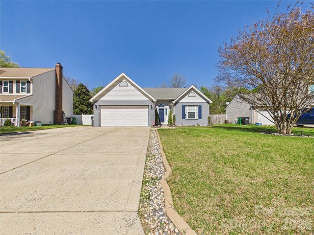 14133 Walkers Crossing Drive, Charlotte, NC 28273