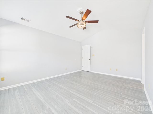 14133 Walkers Crossing Drive, Charlotte, NC 28273