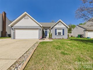 14133 Walkers Crossing Drive, Charlotte, NC 28273