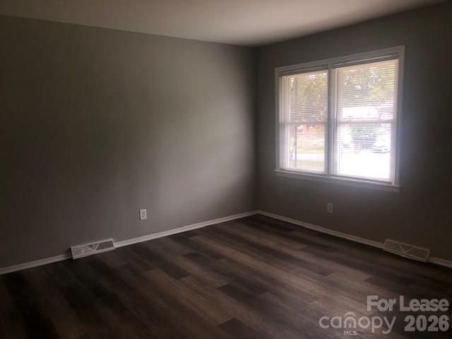 423 Edgegreen Drive, Charlotte, NC 28217