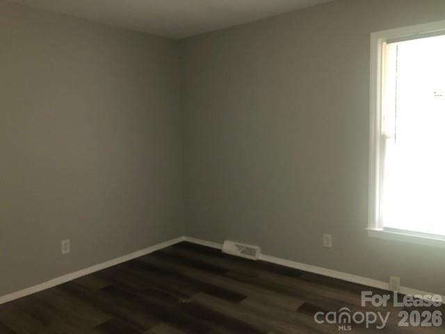 423 Edgegreen Drive, Charlotte, NC 28217