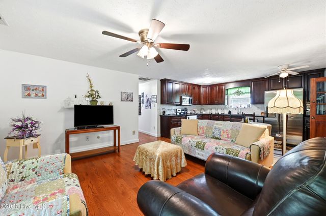 3984 Beattys Bridge Road, Atkinson, NC 28421