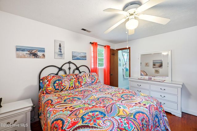 3984 Beattys Bridge Road, Atkinson, NC 28421