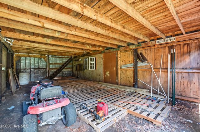 3984 Beattys Bridge Road, Atkinson, NC 28421