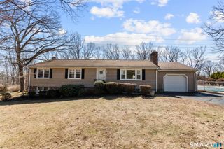 60 Quail Trail, Trumbull, CT 06611