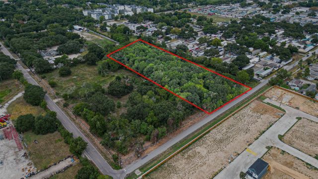 14228 Del Papa Street, Houston, TX 77047