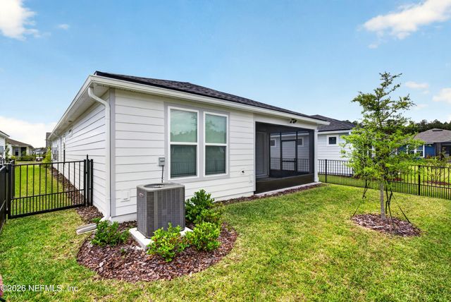 719 COOL BREEZE Way, Yulee, FL 32097