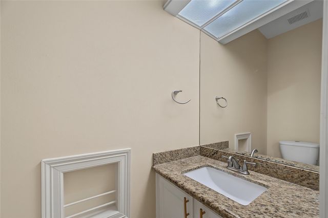 14135 Swallowfield Drive, Houston, TX 77077