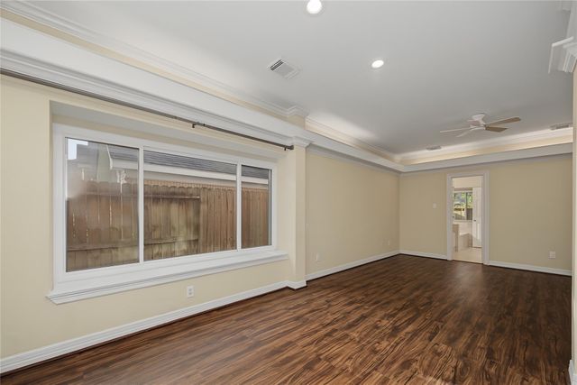 14135 Swallowfield Drive, Houston, TX 77077