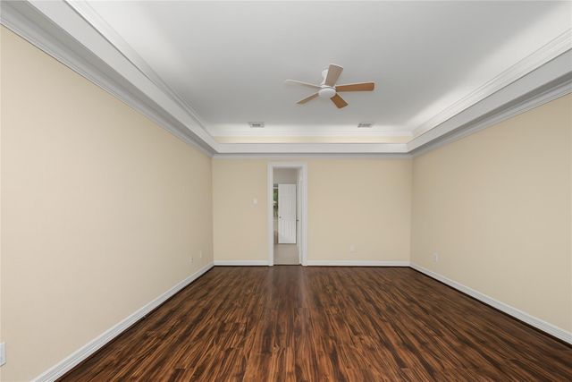 14135 Swallowfield Drive, Houston, TX 77077