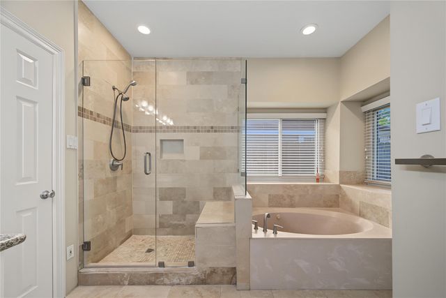 14135 Swallowfield Drive, Houston, TX 77077