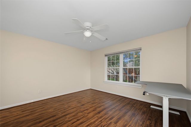 14135 Swallowfield Drive, Houston, TX 77077