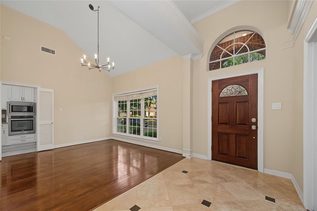 14135 Swallowfield Drive, Houston, TX 77077