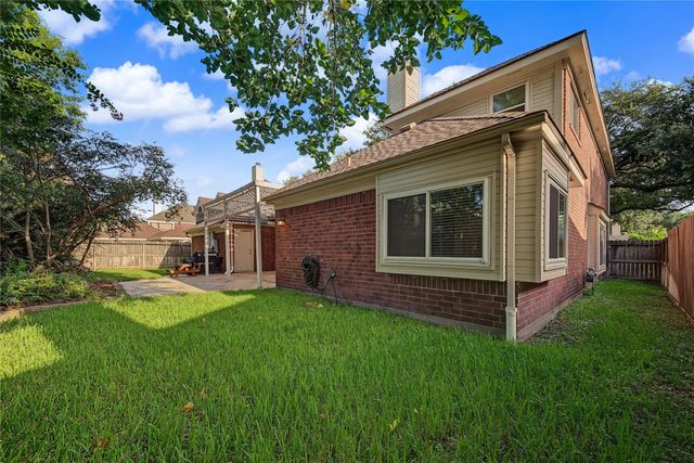 14135 Swallowfield Drive, Houston, TX 77077