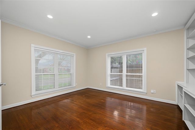 14135 Swallowfield Drive, Houston, TX 77077