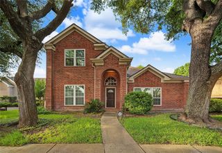 14135 Swallowfield Drive, Houston, TX 77077