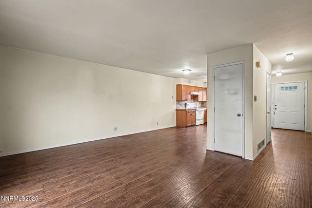 44 Smithridge Park, Reno, NV 89502