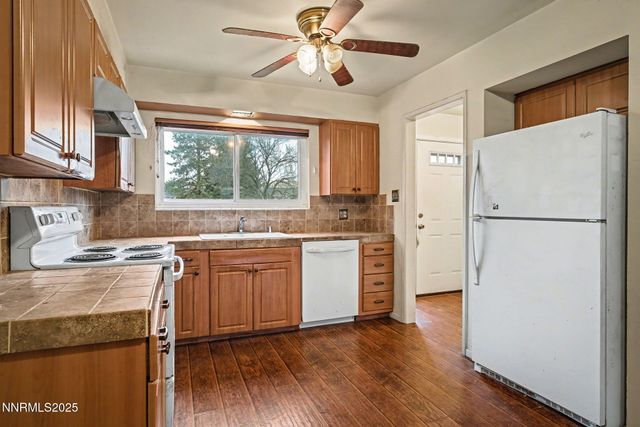 44 Smithridge Park, Reno, NV 89502