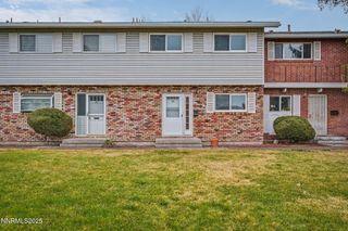 44 Smithridge Park, Reno, NV 89502
