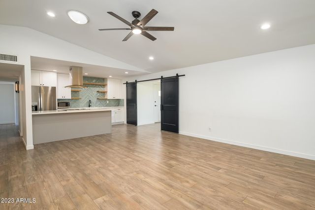 3731 E Janice Way, Phoenix, AZ 85032