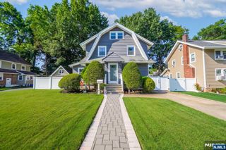 256 Van Buren Avenue, Teaneck, NJ 07666