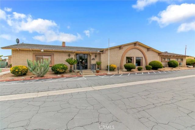 332 N. Lyon, Hemet, CA 92543