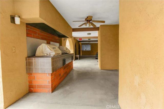 332 N. Lyon, Hemet, CA 92543