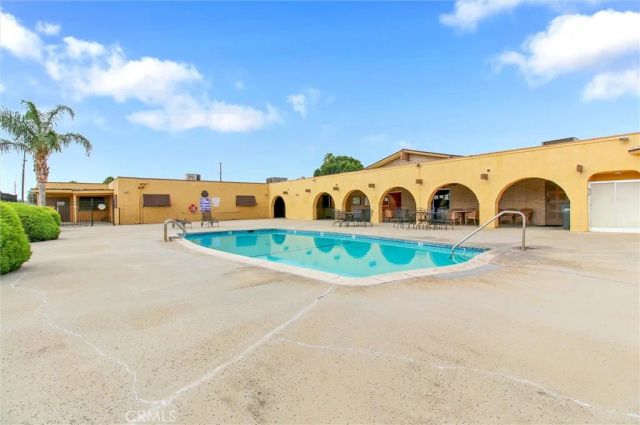 332 N. Lyon, Hemet, CA 92543