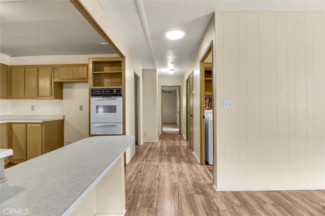 332 N. Lyon, Hemet, CA 92543