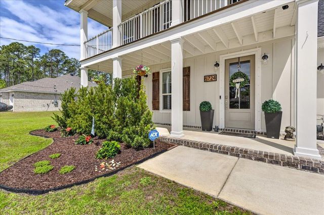 6724 Kempton Street, Navarre, FL 32566