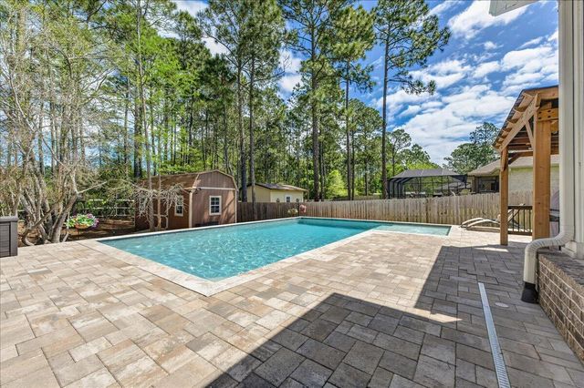 6724 Kempton Street, Navarre, FL 32566