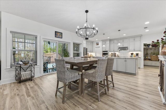 6724 Kempton Street, Navarre, FL 32566