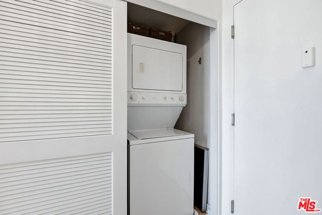 4215 Glencoe Avenue 407, Marina Del Rey, CA 90292