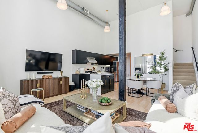 4215 Glencoe Avenue 407, Marina Del Rey, CA 90292