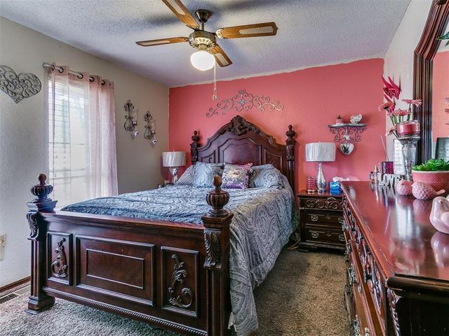 2011 Lankestar Way, Yukon, OK 73099