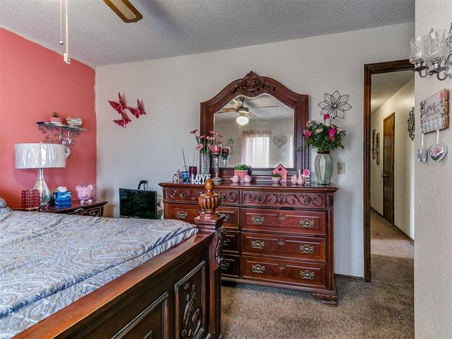 2011 Lankestar Way, Yukon, OK 73099