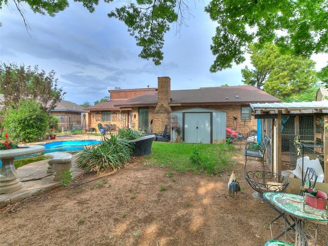 2011 Lankestar Way, Yukon, OK 73099