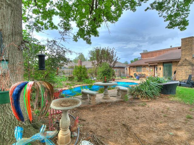 2011 Lankestar Way, Yukon, OK 73099