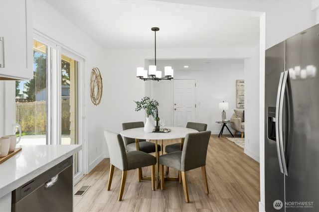 26622 18th Place S, Des Moines, WA 98198