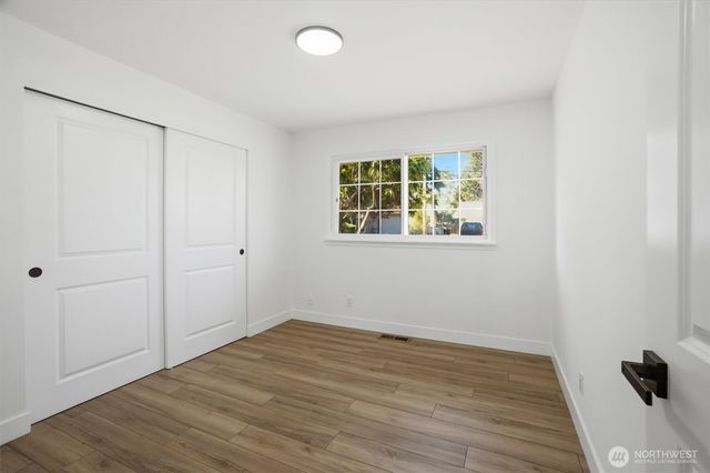 26622 18th Place S, Des Moines, WA 98198