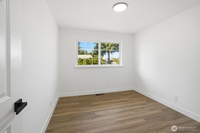 26622 18th Place S, Des Moines, WA 98198