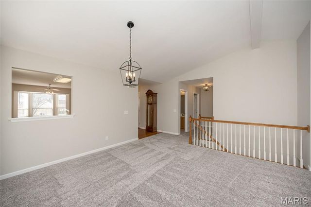 3166 Country Bluff Drive 38C, St Charles, MO 63301