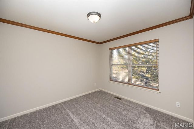 3166 Country Bluff Drive 38C, St Charles, MO 63301