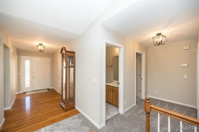 3166 Country Bluff Drive 38C, St Charles, MO 63301