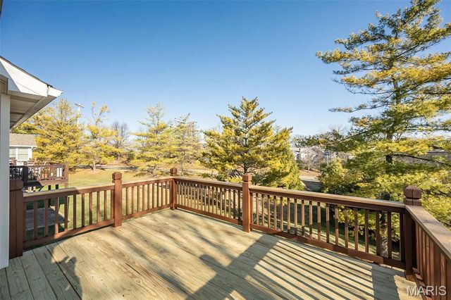 3166 Country Bluff Drive 38C, St Charles, MO 63301